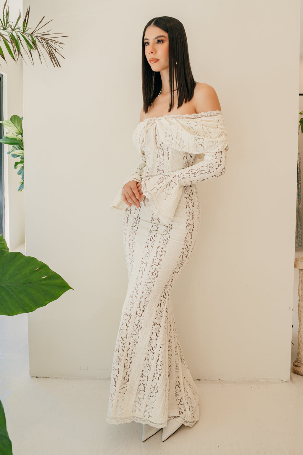 LACE DRESS